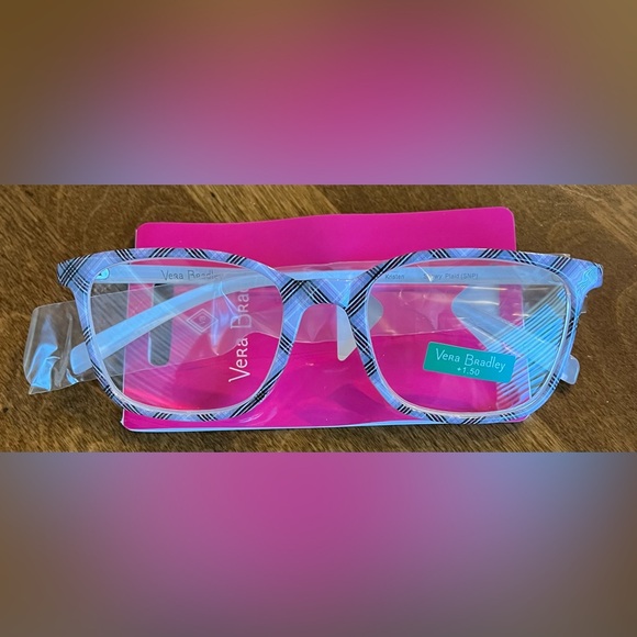 Vera Bradley Accessories - Vera Bradley Snowy Plaid Kristen Readers +1.50 New with tags